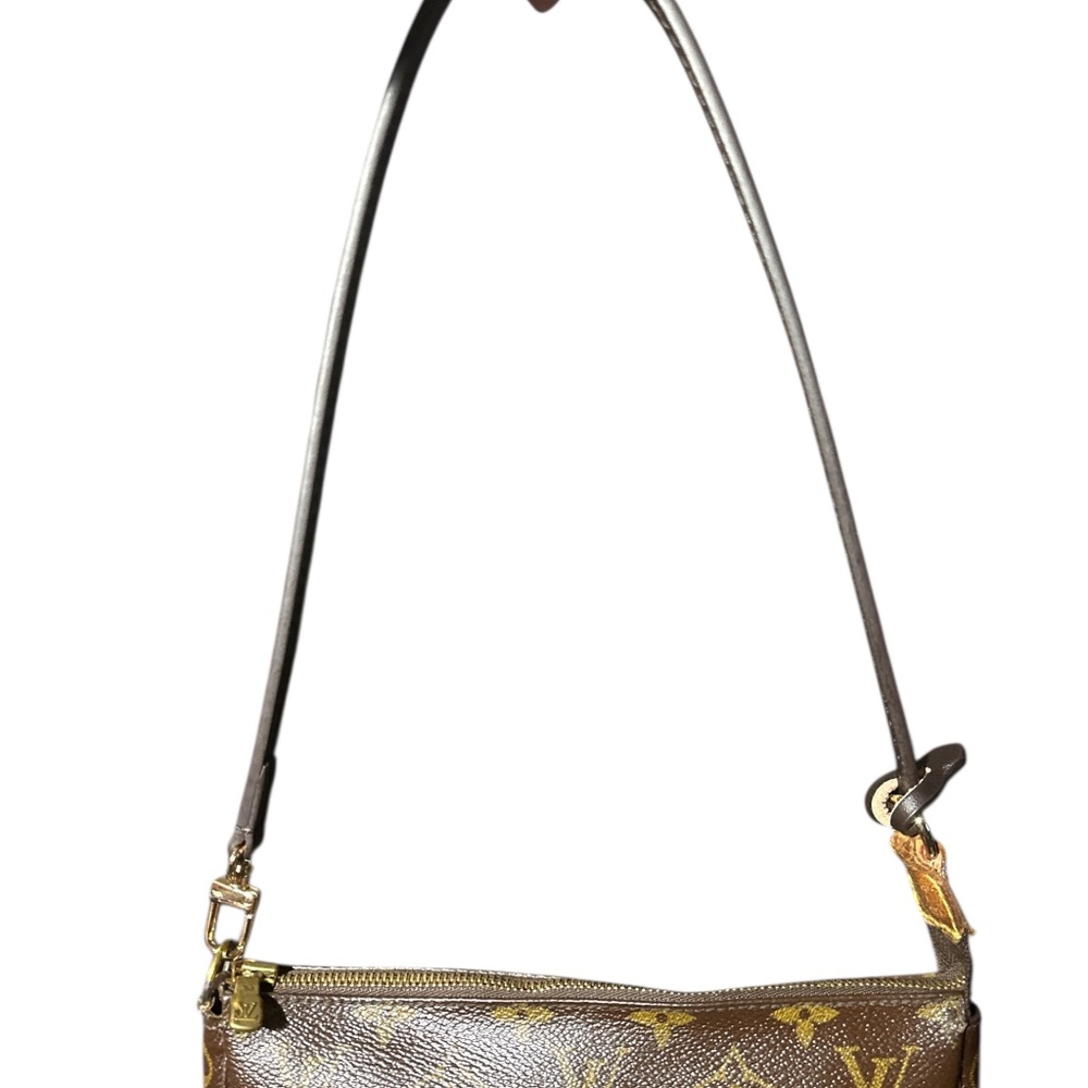 Louis Vuitton Brown Monogram Pouch Clutch Bag - Picture 13 of 15